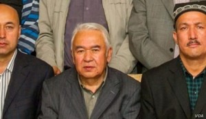 penulis-uighur